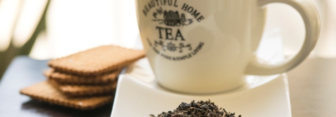 Assam Tea vs. Darjeeling Tea: A Tea Lover's Adventure in India's Finest Brews